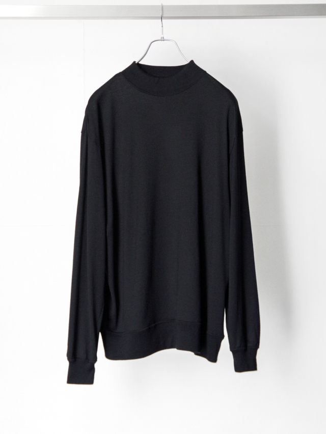 CUINIIE "relaxed fit mock neck cut and sew" - black