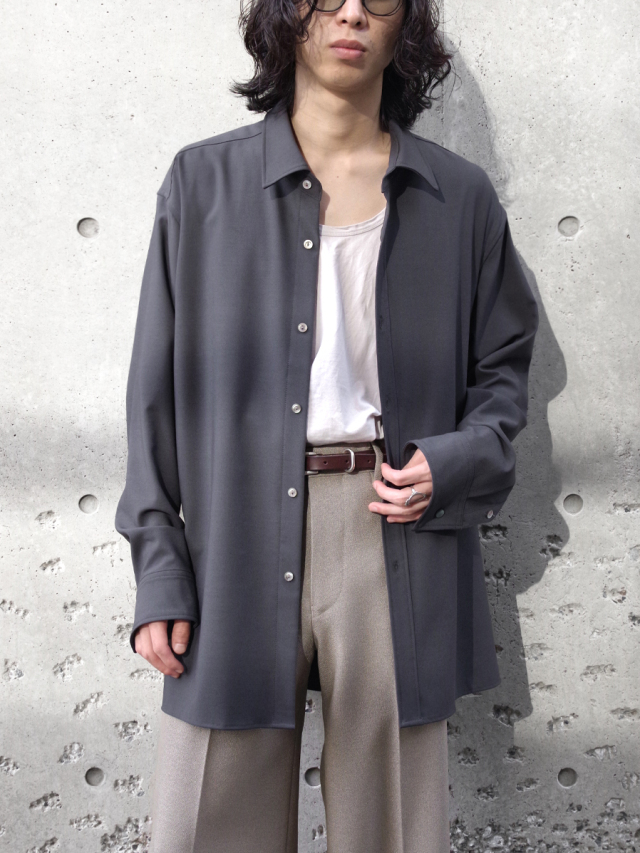 dauerbrenner by Edwina Horl // LANGARMHEMD ＜DAUERBRENNER＞ SHIRT - CHARCOAL