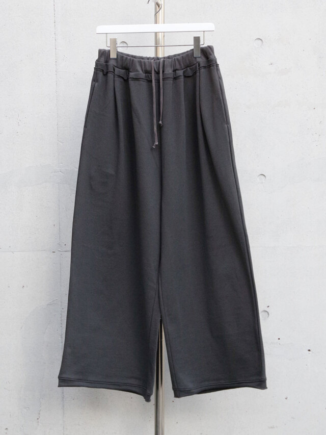 ドゥルカマラパンツ値下げ中 dul24ss_swtpt_m2.jpg?t=