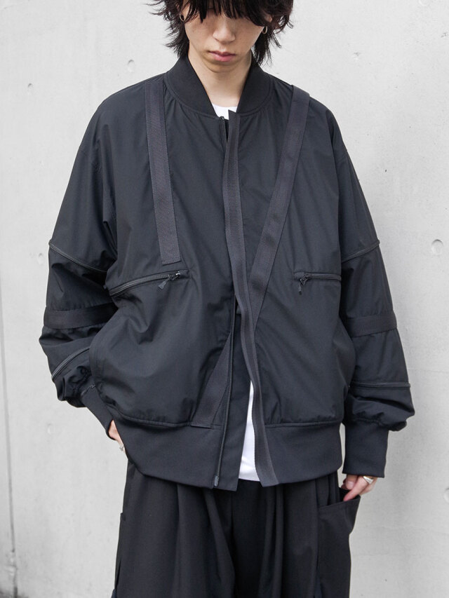 D-VEC × ALMOSTBLACK "WINDSTOPPER BY GORE-TEX LABS 3L MA1 BLOUSON"