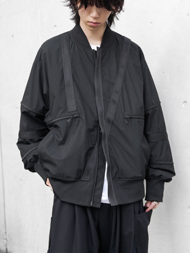 D-VEC × ALMOSTBLACK "WINDSTOPPER BY GORE-TEX LABS 3L MA1 BLOUSON"