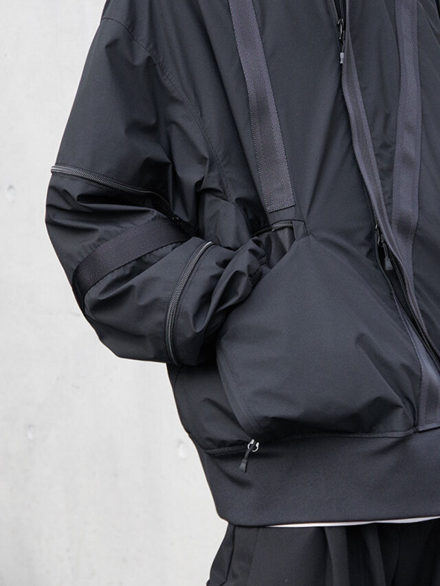 D-VEC×ALMOSTBLACK GORE-TEX LABS BLOUSON D-VEC×ALMOSTBLACK WINDSTOPPER BY GORE-TEX LABS BACK FLEECE