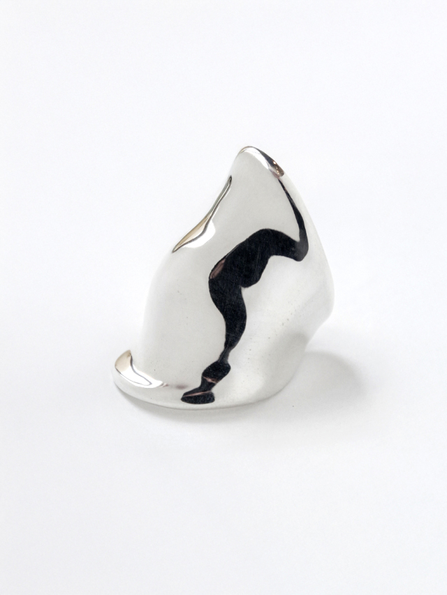 Garden of Eden "CHOPIN RIGHT FINGER ARMOR RING" #ED-VG18-AR01