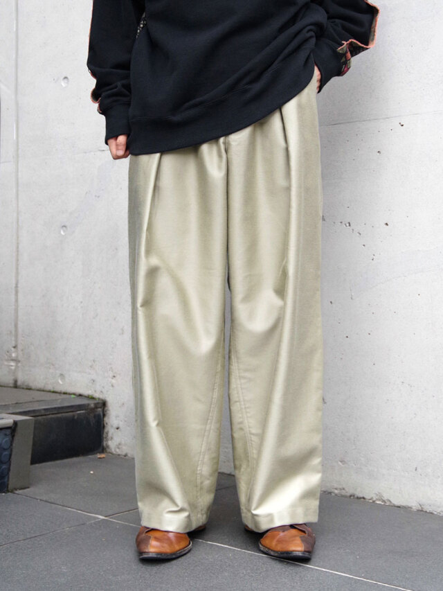 RAKINES "Corkscrew moleskin - Stam" TUCK WIDE PANTS - Sand