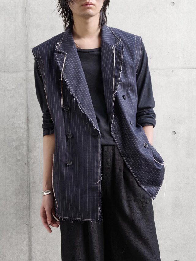 EMAM "Hand stitched cut off vest" - BLACK