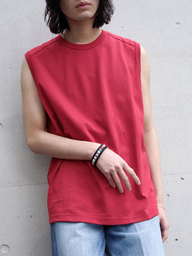 JUHA "BASIC NO-SLEEVE" - RED