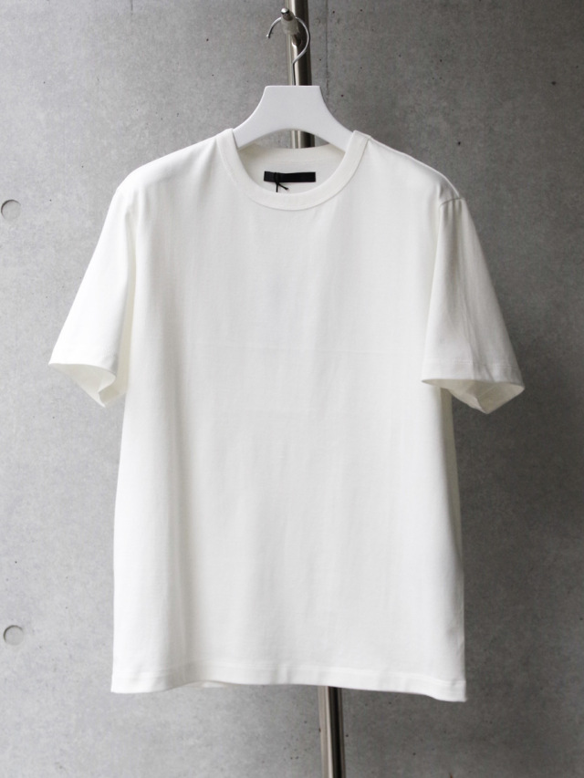 JUHA "BASIC TEE" - WHITE