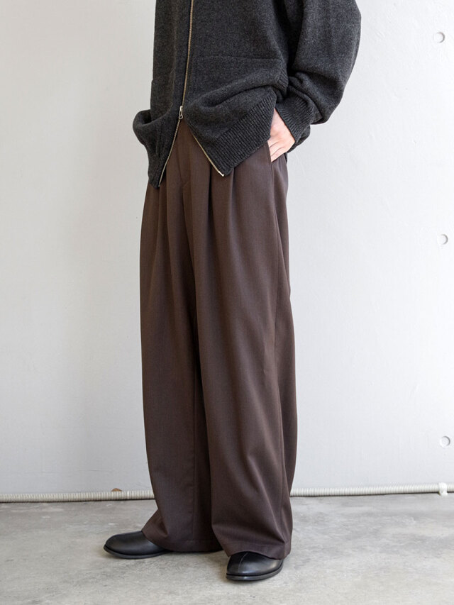 たうえくん 様JUHA 24AW 2TUCK WIDE EASY PANTS. 2TUCK WIDE EASY PANTS -GRAY- | IN ONLINE STORE