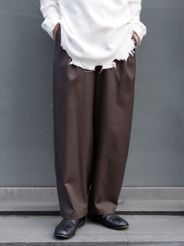 JUHA "BALLOON DRAPE PANTS" - BROWN