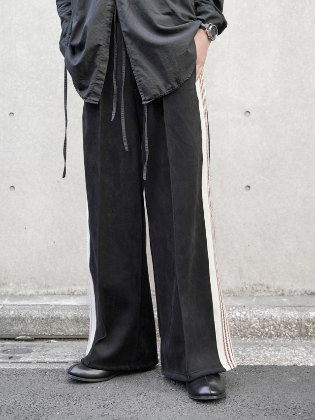 Sasquatchfabrix. "FAUX SUEDE FLARE TRACK PANTS" - BLACK