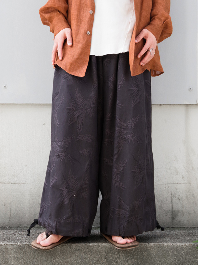 【激安通販 オンラインショップ】日用品 23SS  レー LEH パンツ