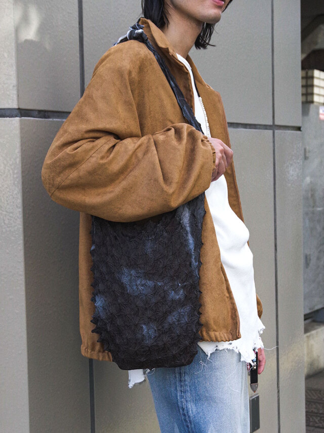 バッグ MASU SPIKY HAND BAG MASU(エムエーエスユー)のSPIKY HAND BAG FLOCKY DOLLの通販