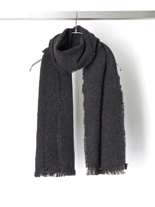 YOKO SAKAMOTO "WOOL LONG SCARF" - BLACK