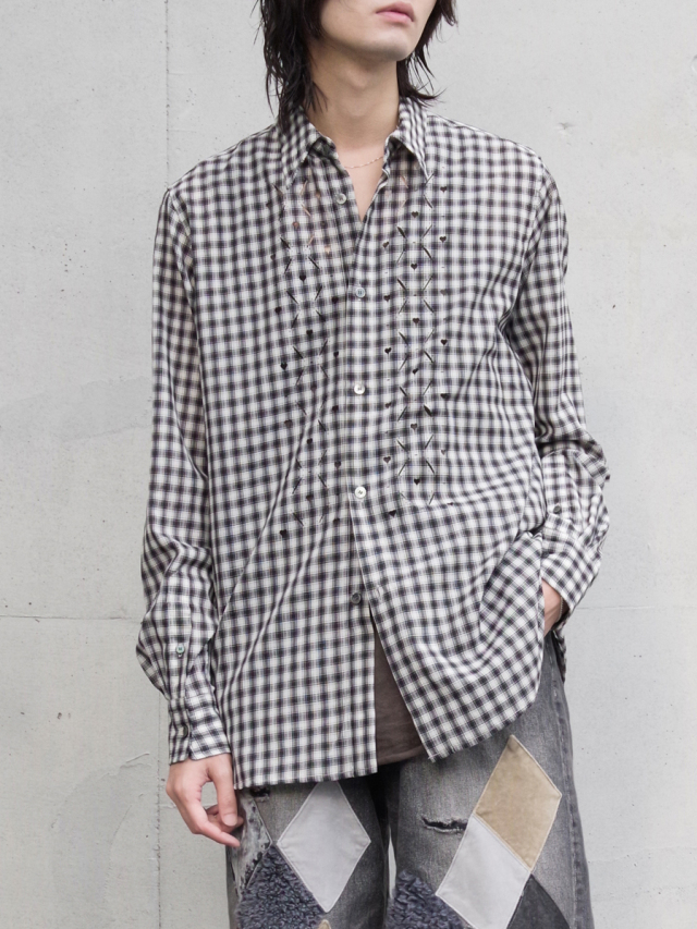 MASU "HEART HOLE PLAID SHIRT" - BLACK
