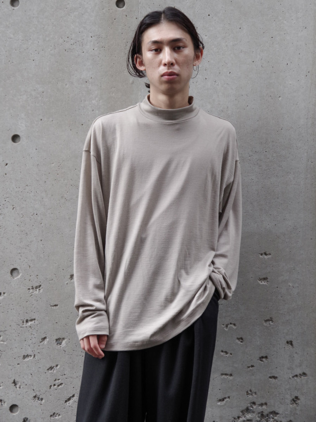 my beautiful landlet "SUPER 100's JERSEY MOCK NECK L/S TEE" - BEIGE