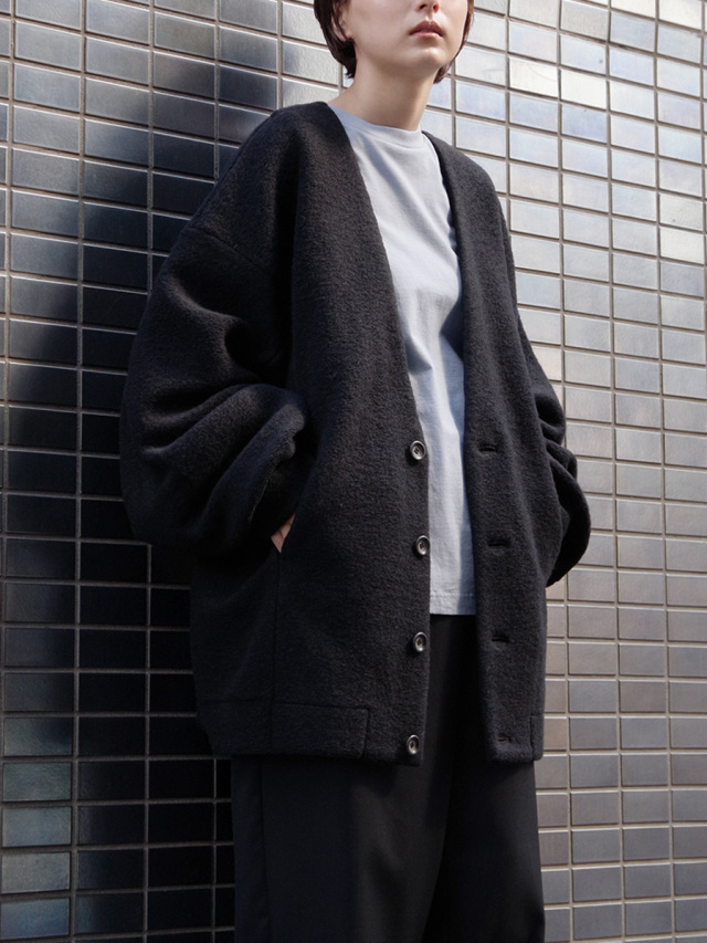 my beautiful landlet "SLIVER WOOL CARDIGAN" - BLACK