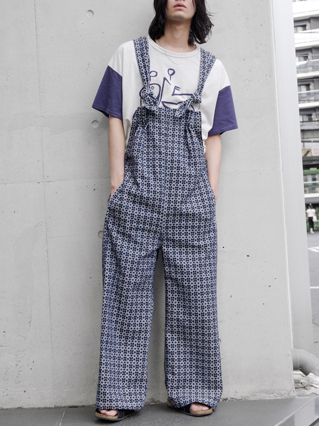 Sasquatchfabrix. "CURTAIN OVERALL"