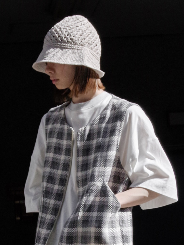 SHINYAKOZUKA クロシェ　ハット SHINYAKOZUKA（シンヤコズカ）のHAND CROCHET HAT（ハット）の