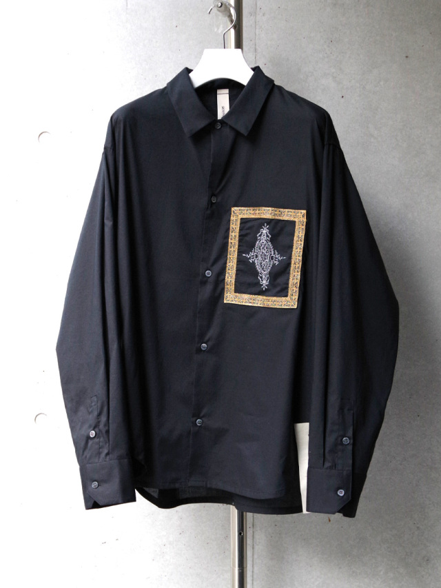 【激レア】SHINYA KOZUKA シンヤ コヅカ クラシックシャツ SHINYAKOZUKA（シンヤコヅカ）の「SHINYA KOZUKA /シンヤ コヅカ