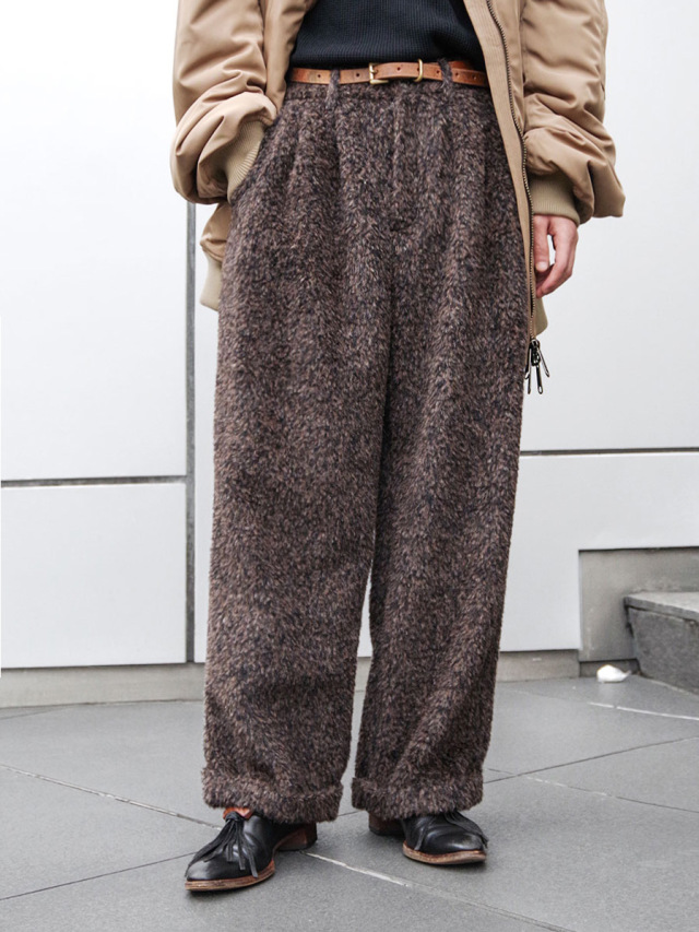 Urig（ウーリッヒ）のTWEED 4P EASY CARGO PANTS HL WHITE MULTI - パンツ