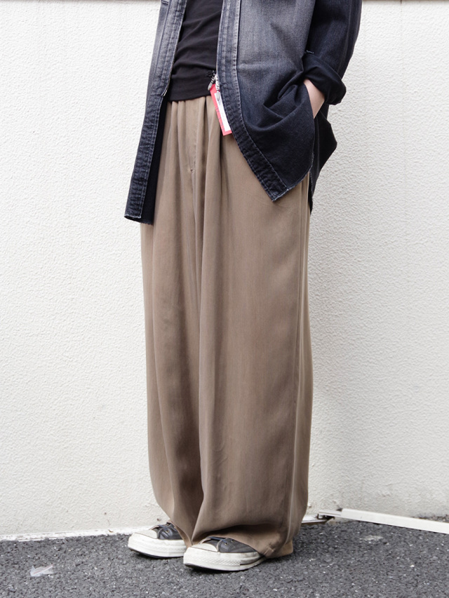 VOAAOV "CUPRA TWILL WIDE EASY PANTS" - BEIGE