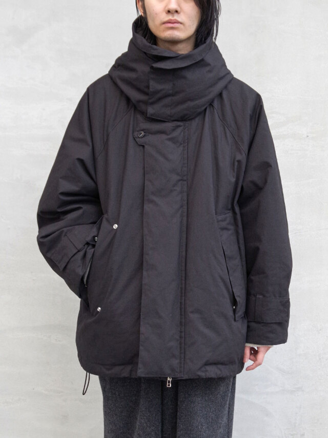 VOAAOV "KAWADA DOWN HOODED BLOUSON"