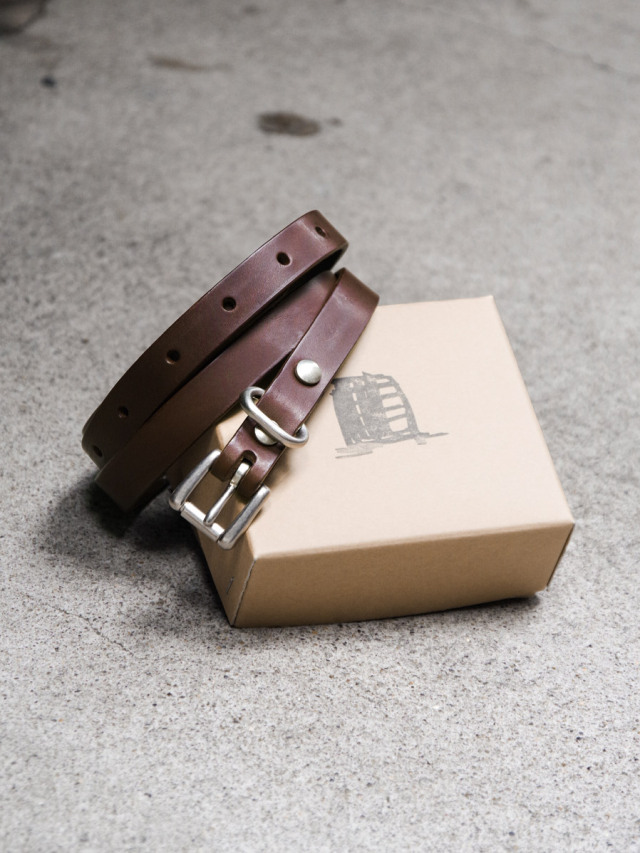 ほぼ新品 ヨーコサカモトYOKO SAKAMOTOレザーベルト112×3cm 黒 YOKO SAKAMOTO RING BELT SLIM - BLACK×SILVER - PURAS