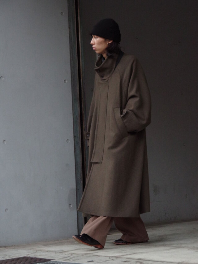 VOAAOV Yabure Oil Cut Wool Stand Coat