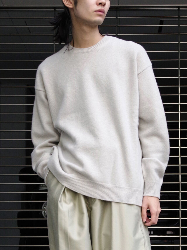 YOKO SAKAMOTO "CREW NECK KNIT" - OATMEAL