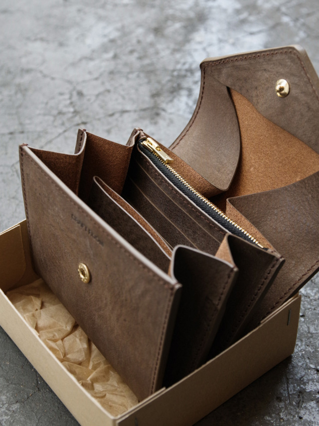 YOKO SAKAMOTO REGULAR WALLET (BROWN) | sieni -Online Store-