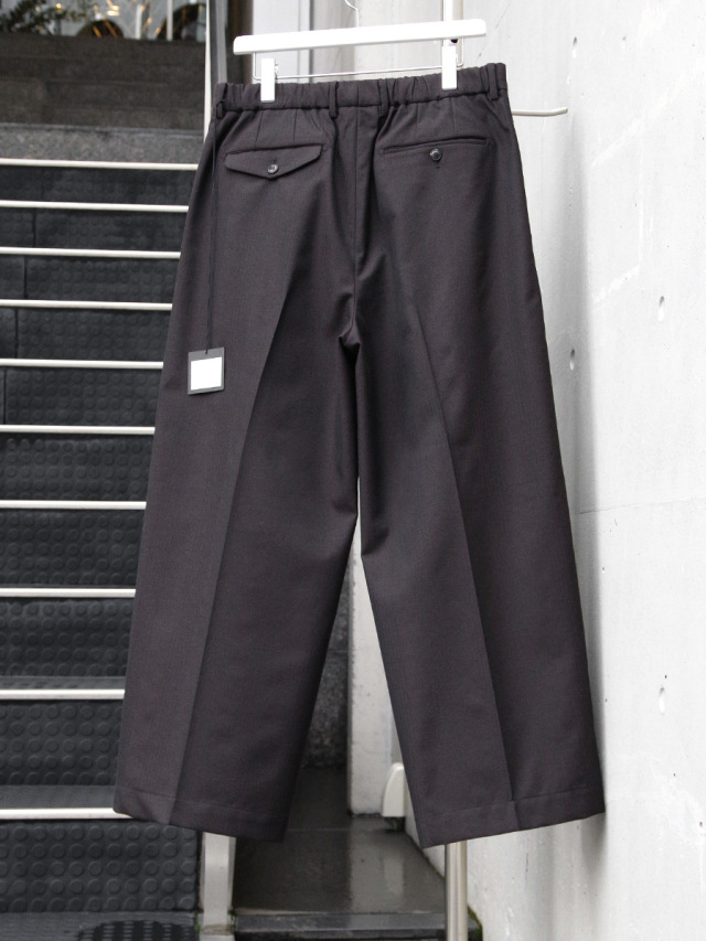 ヨーコサカモト　ウールスラックス YOKO SAKAMOTO] DOUBLE PLEATED TROUSERS – In part