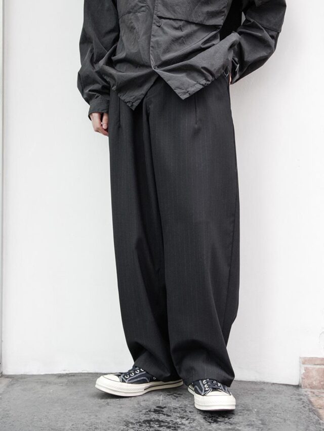 soe "Darts Easy Trousers" - BLACK/WHITE (PIN STRIPE)