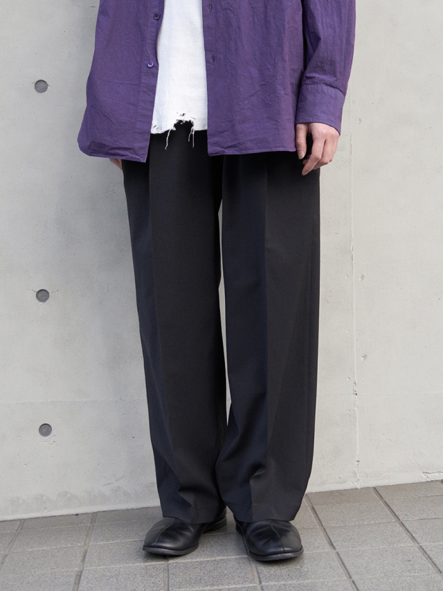 YOKO SAKAMOTO "DOUBLE PLEATED TROUSERS" - BLACK