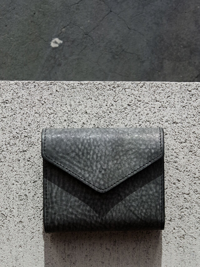 YOKO SAKAMOTO "REGULAR WALLET" - BLACK GRAIN LEATHER （Lo Stivale）