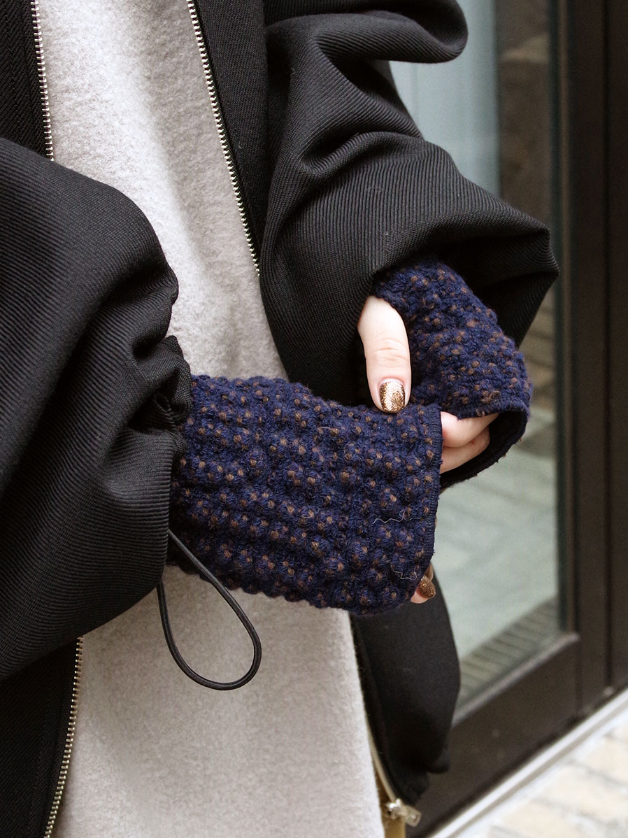 Dulcamara "24AW 凸凹ウールリストウォーマー" - NAVY