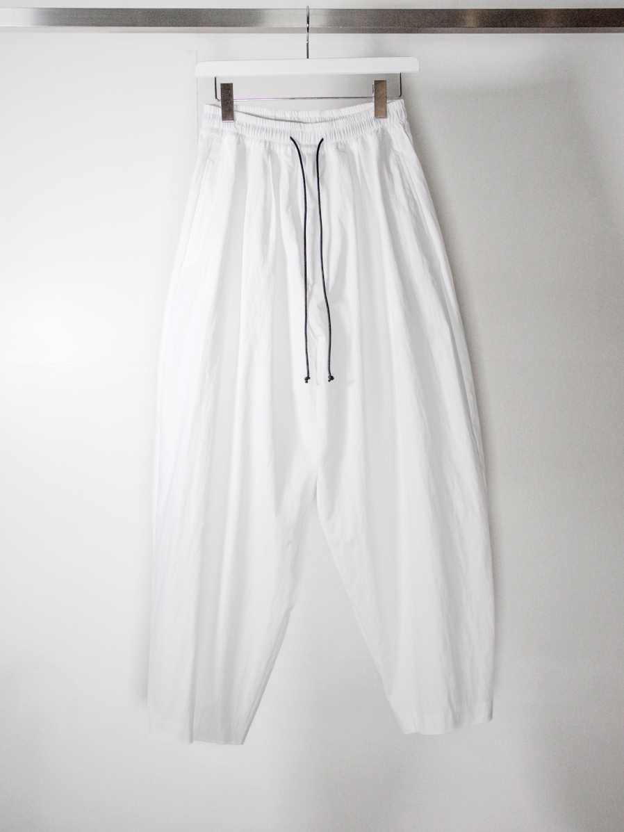 my beautiful landlet "COTTON NYLON BIO PEACH WIDE EASY PANTS" - WHITE