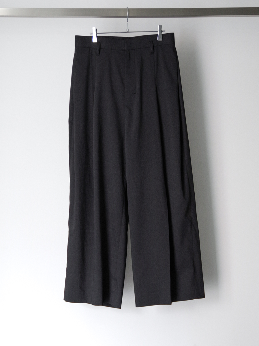 SHINYAKOZUKA "ordinary office baggy prest(ISSUE#9)" - black