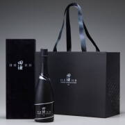 ≪数量限定≫青森県　西田酒造店　田酒【でんしゅ】純米大吟醸　二割三分　７２０ｍｌ　専用の手提げ付き