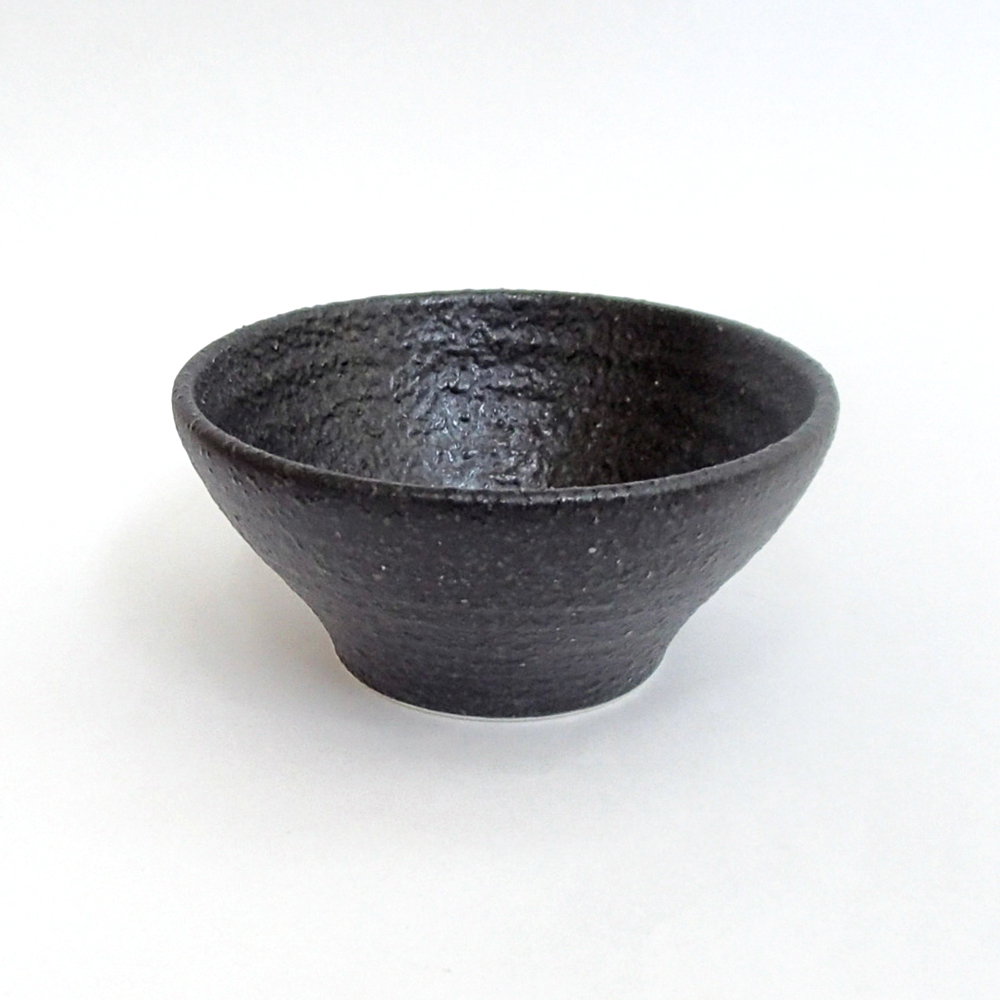 小鉢 深め 8cm 105ml おしゃれ 陶器 小鉢 ボウル カフェ食器 黒い食器 四季彩陶器 美濃焼 業務用 ぐれいん 17331017