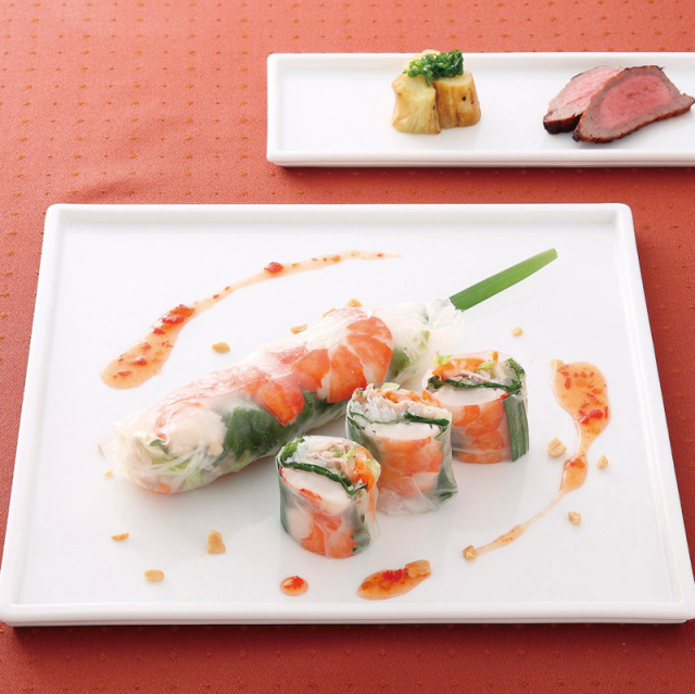 角皿 おしゃれ 大皿 27cm 皿 正方形 ワンプレート皿 盛皿 洋食器 白い