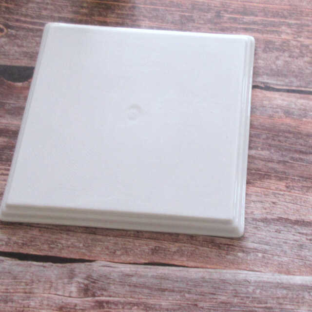 角皿 おしゃれ 大皿 27cm 皿 正方形 ワンプレート皿 盛皿 洋食器 白い