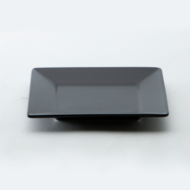 取り皿 おしゃれ シンプル 15cm 黒 四角 皿 四季彩陶器 美濃焼 業務用