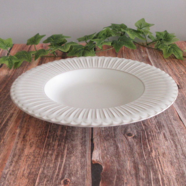 パスタ皿 カレー皿 26cm スープ皿 おしゃれ 白 四季彩陶器 美濃焼 業務用 ストーリア ラスティックホワイト 16710010