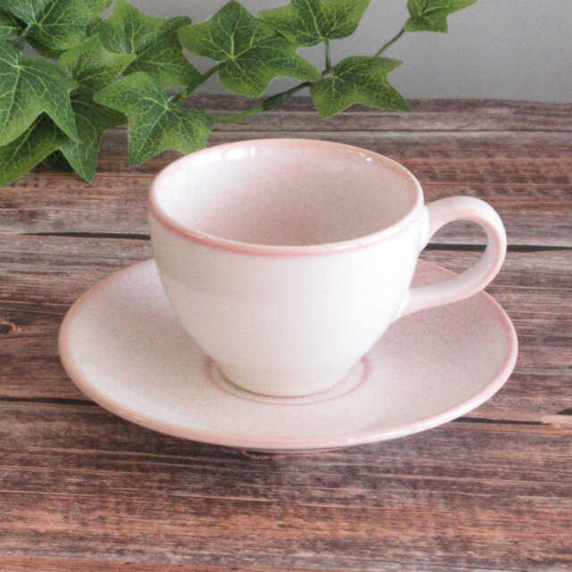 コーヒーカップソーサー おしゃれ かわいい カップアンドソーサー 陶器 215ml カフェ風 四季彩陶器 洋食器 業務用食器 コントルノ シェルピンク 58590052-57090055