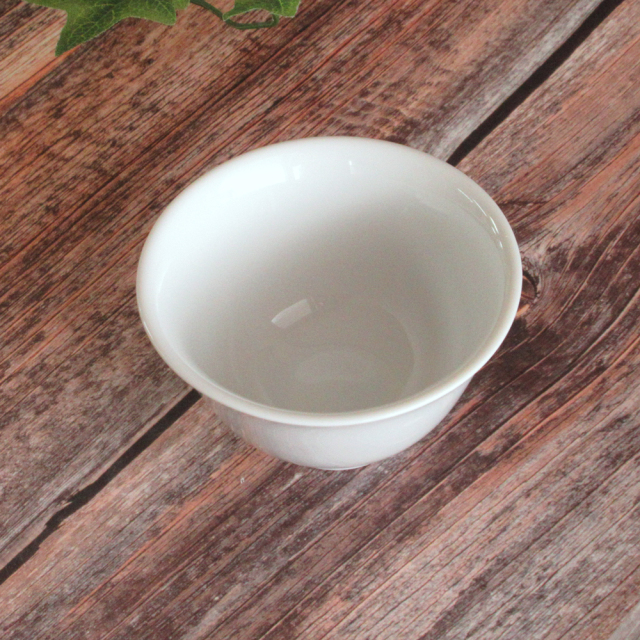 湯呑み おしゃれ 陶器 9cm 165ml 湯呑み茶碗 煎茶碗 茶器 シンプル 白