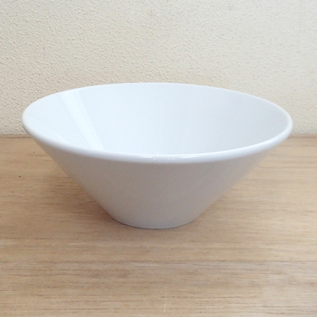 ラーメン丼 どんぶり 19cm 1100ml 白 おしゃれ 四季彩陶器 美濃焼 業務用 水明 11-166-3