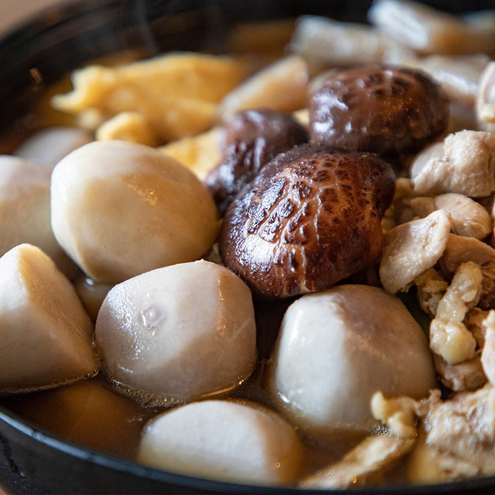 【季節限定】日本三大芋煮!愛媛県大洲市の郷土料理「いもたき」を簡単に、ご自宅で♪