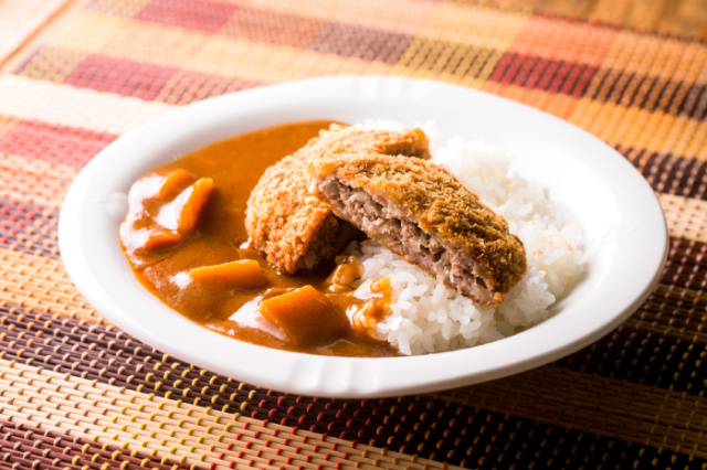 【愛媛県】かどや特製セット(豚丼の具・鶏スティック・メンチカツ・豚ロールステーキ)【産地直送│同梱不可】