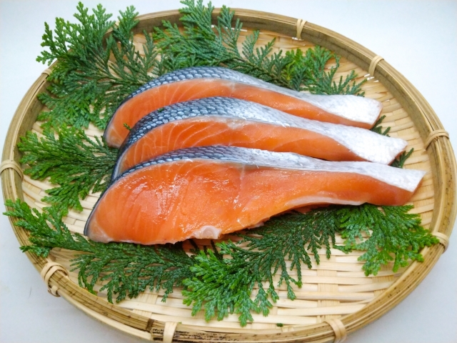 サーモントラウトの味噌漬け(7切)【晴富】