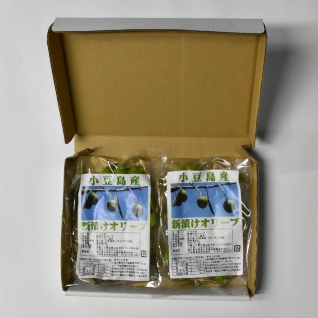 小豆島産】2024年産 無農薬！新漬けオリーブ(固形容量80g×2パック)